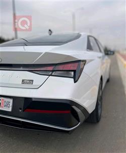 هیوندای ئەلەنترا